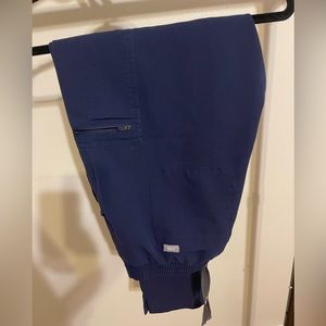 FIGS  Navy Yola - Tall Skinny Scrub Pants - L - Tall / Navy